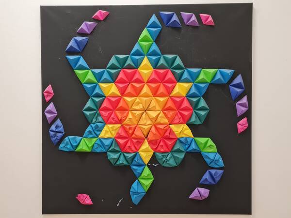 Versteigertes Origami-Kunstwerk.