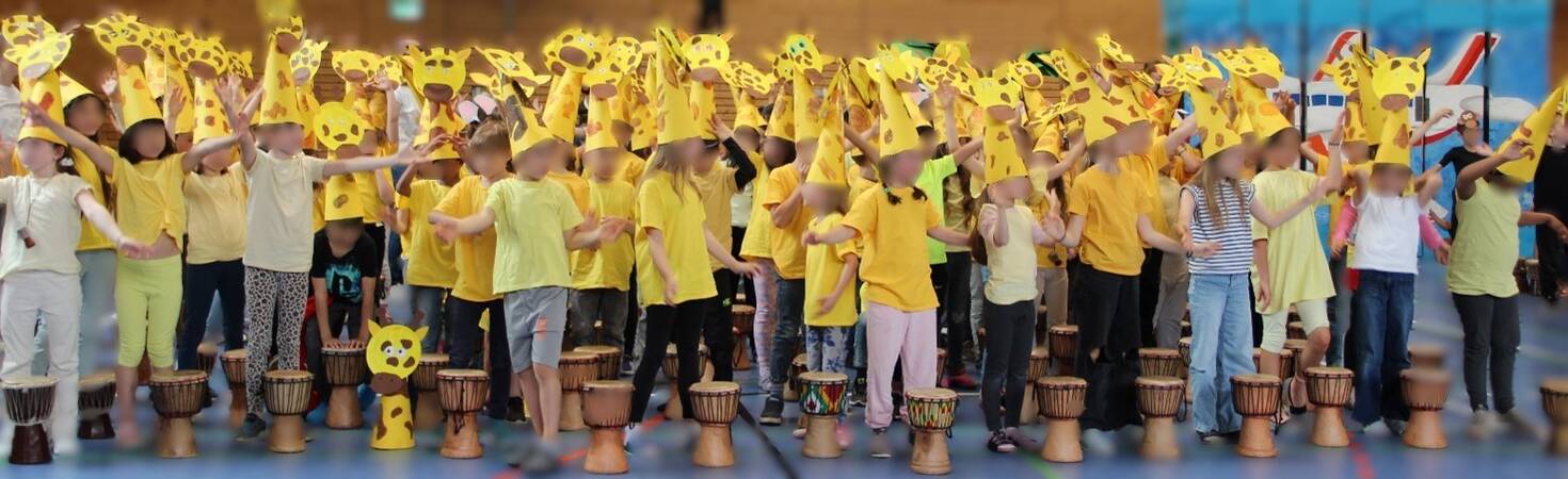 Kinder als Giraffen.