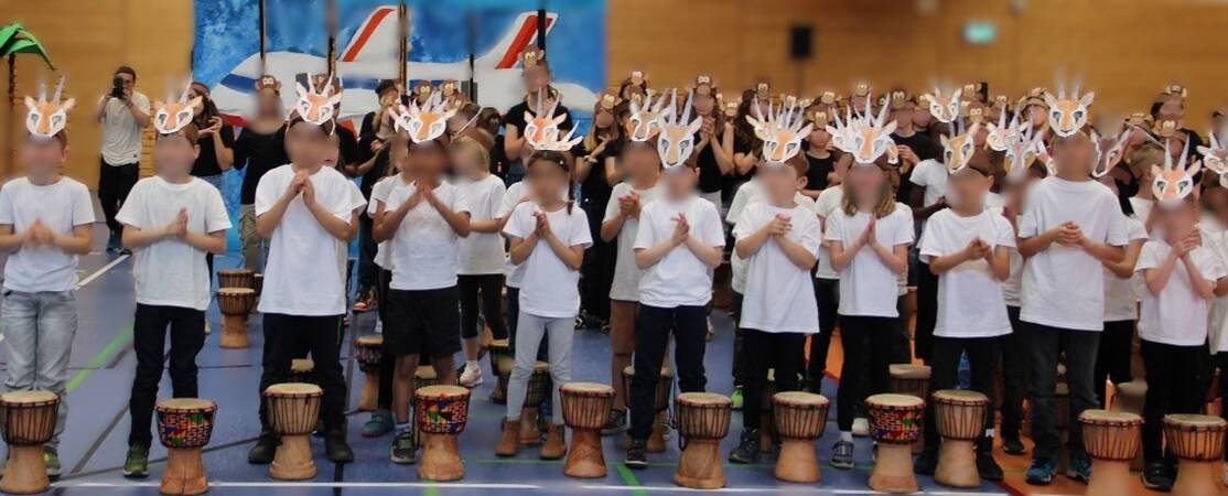Kinder als Gazellen.