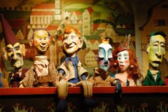 Dr. Döblingers geschmackvolles Kasperltheater